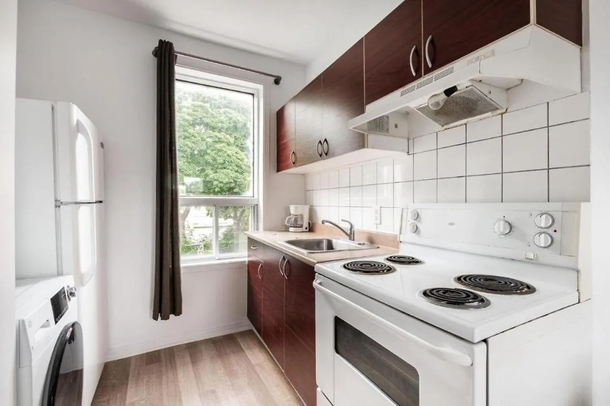 C 07 - Apartment With 2 Bedrooms And 3 Beds Montreal